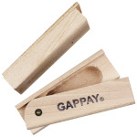 Objeto de madera con fondo para golosina